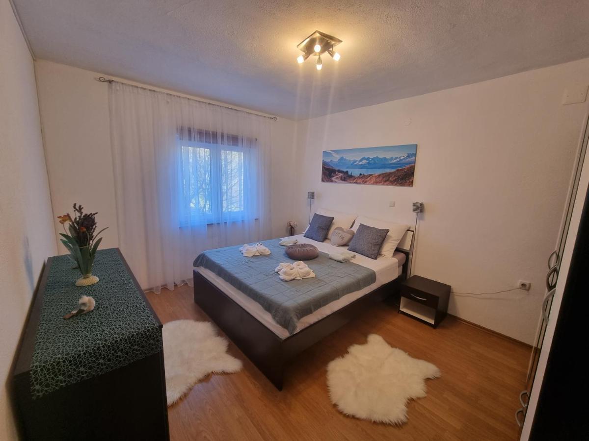 Apartment Niko 塞尼 外观 照片