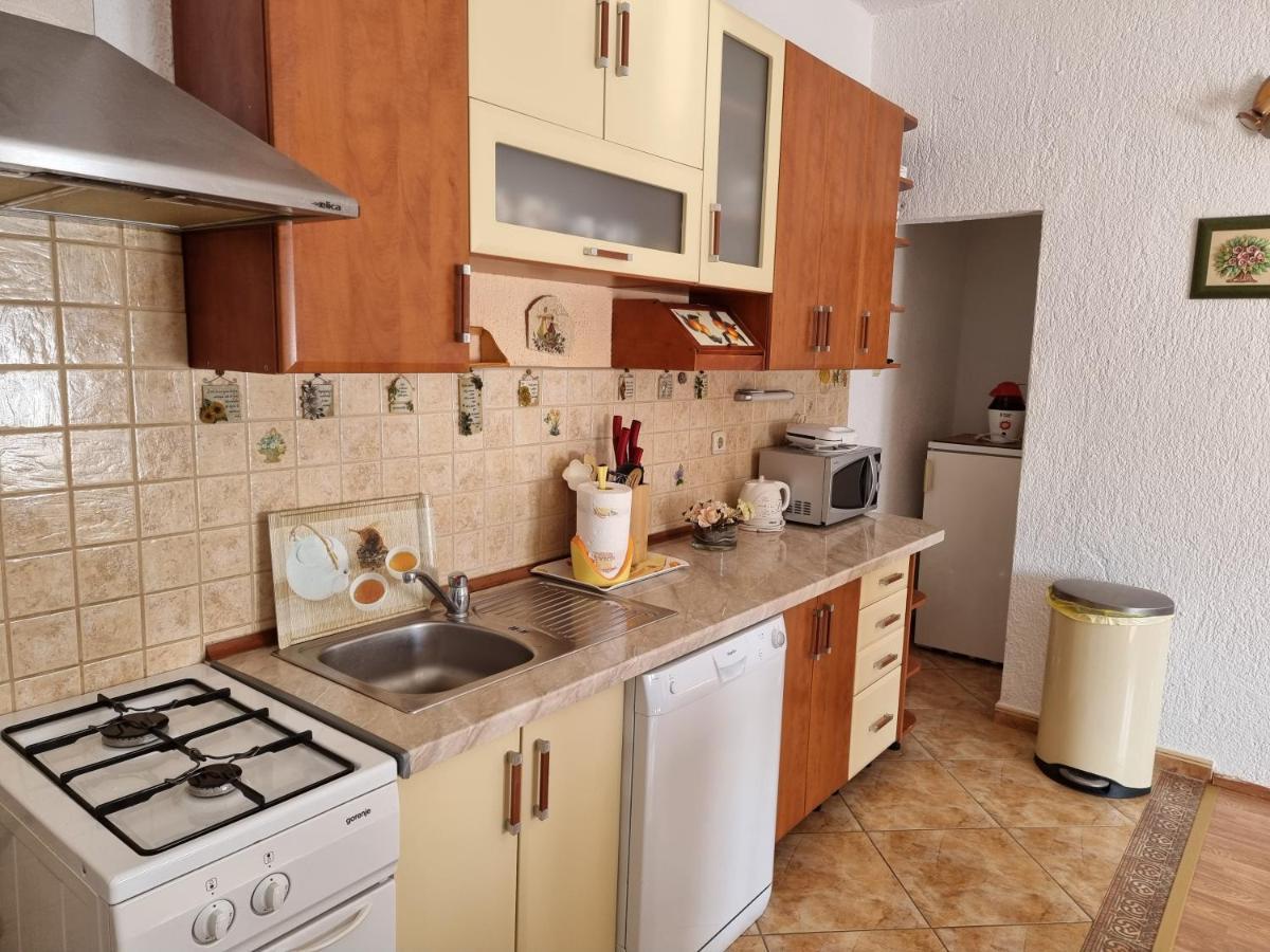 Apartment Niko 塞尼 外观 照片